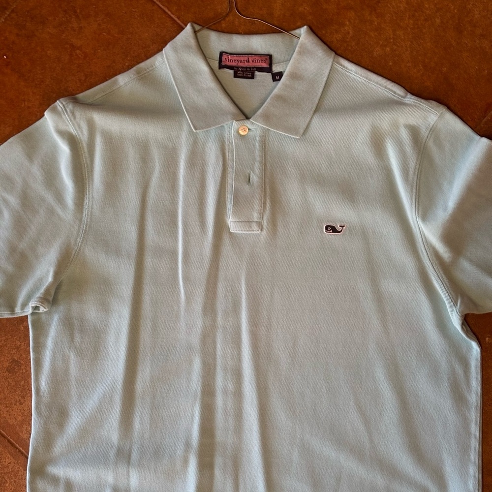 Men’s vineyard vines polo shirt